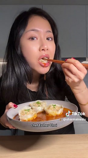 #ad 24 in 24:Last Chef Standing S3 coming out soon on Food Network! Here’s what I would make if I was competing to impress Chef Esther Choi! Caramelised kimchi & pork filled dumplings in a kimchi Jigae reduction 🥟 What dish would give you your ratatouille moment? @Food Network #24in24 #FoodNetwork #recipe #cooking