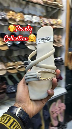 😚Handmade 😍Beautiful 🤍skin offwhite slipper Beautiful collection. #buttfashionhouse