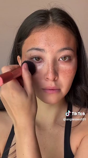 Crying Makeup Tutorial: Step-by-Step Guide