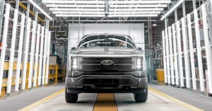 Here's how many billions Ford expects its EV 'startup' to lose in 2023