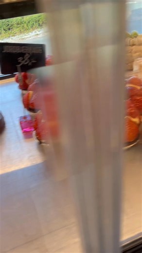 😜Disken er fyldt med kager 😜 | Nicolai's Bageri