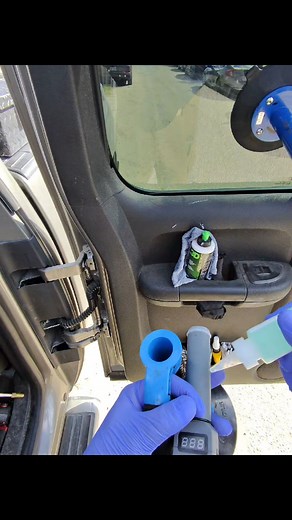 1.7K views | New Power Pump from GT tools Let's see how it works !! ✌️ #tools #work #gttools #windshield #autoglass #texas #houston #reels #fyp #parati #eldondelosvidrios #htxexpressautoglass #windshieldreplacement #glass #work | Autoglass HTX Express | Facebook