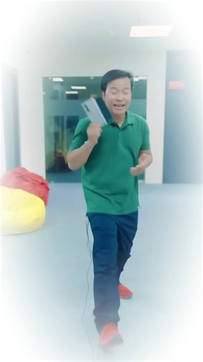 Samsung Galaxy Z Flip 6 Review: Features and Specs