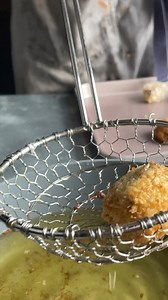 382K views · 1.5K reactions | Eyes widen, hearts race and taste buds yearn for the divine decadence of Deep Fried Nutella Bite. 朗✨ | Tastemade | Facebook