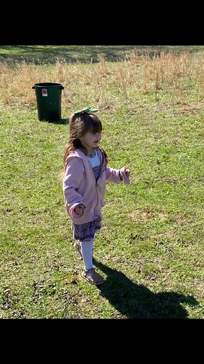 Emma’s mommy (@emma_bug_1980)’s videos with In My Daughter's Eyes - Homegrown Peaches