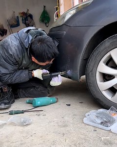 Fixing the front bumper with finesse 💪 | Yellow Bee