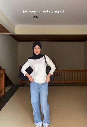 Discover the Ultimate Comfy Outfit for Relaxation