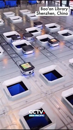📖The Bao’an Library in #Shenzhen, #Guangdong Province, #China, has adopted a smart book-sorting system with the technology widely adopted in logistics. Operated by robotic librarians, the system boosts sorting efficiency to more than ten times that of traditional manual methods. Take a look! 📖未来科技图书馆！位于 #中国 #广东 #深圳 的宝安图书馆，通过常用于物流领域的智能分拣 #机器人，协助完成借书、还书流程，效率达到传统人工分拣的10倍以上，一起来看！ Video: Douyin | CCTV Asia Pacific