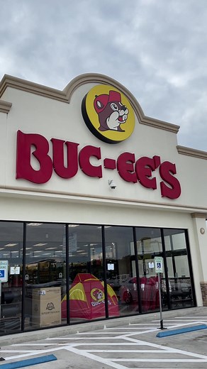 Bu-Cee’s: The best gas station around #gas #cleanbathrooms #nuts