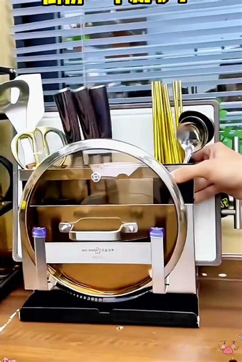 Effective Kitchen Storage Rack Solutions