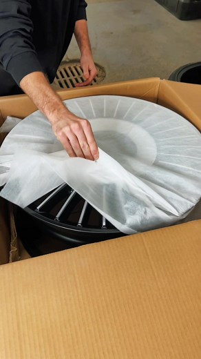 Revolutionary Tire Machine Works Magic on Asanti Black Label Series ABL-40 Tiara 22x9 Wheels