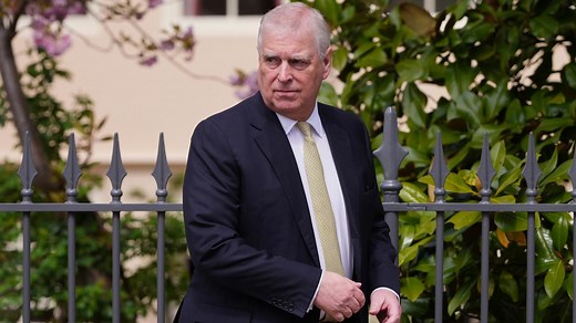 Prinz Andrew gibt royale Titel ab: Ein Rückzug, der wohl nicht freiwillig war