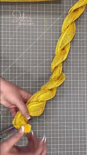 How to Make a Flower Wreath | How to Make the Flower Bouquet Wreath #craftingfun #craftingideas