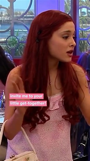 Cat Started Drama in the Restaurant 👀