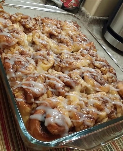 "We made this when we were camping last summer and all of the kids begged to do it again this year. Ridiculously easy! Recipe in first (c.o.m.m.e.n.t)👇 | Mama's Cooking Recipes