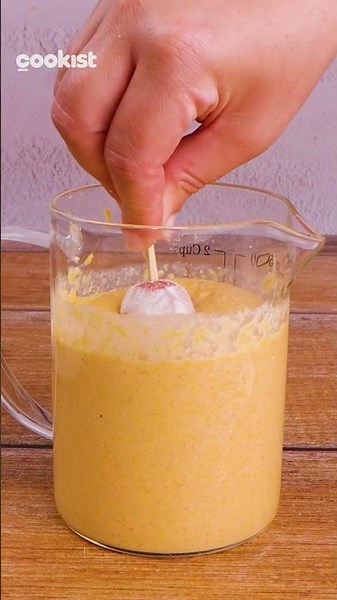 🇺🇸 CORN DOG: How to make this American street food classic to perfection! #cookistwow #corndogs #s