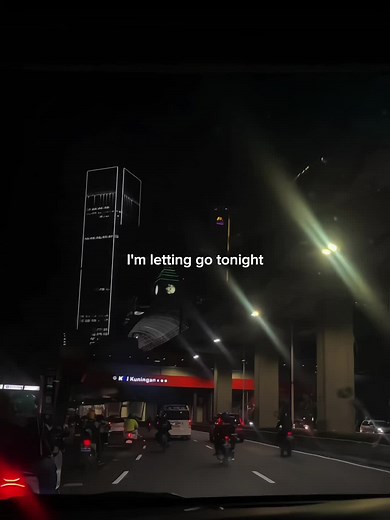 Exploring the Meaning of 'Wide Awake' in Various Contexts