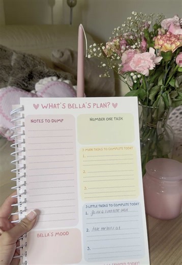 Cute Notes: Your Personalized Daily Planner