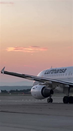 Explore Stunning Aviation Views from Cockpit and Wings