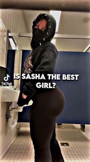 Thick emo girl 😮‍💨😘#youtubeshorts #shorts