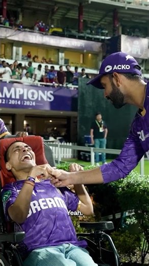 Heartwarming Fan Moment with a Special Knight 💜 #KKR #AmiKKR #TATAIPL2025 #KnightRiders #IPL2025