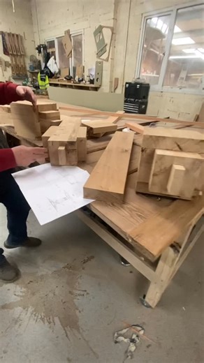 Andrew Williams | Lots on in the workshop. #workshop #woodworking #cabinetmaker #woodwork #joinery | Instagram