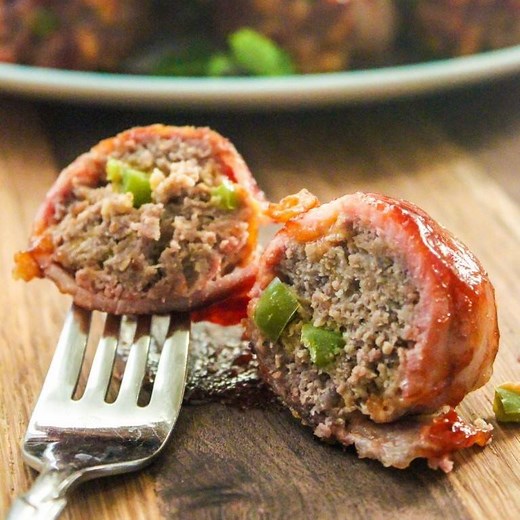 I've combined all things delicious in my SMOKED CHEDDAR JALAPENO MEATBALLS recipe. You'll love them! RECIPE HERE: https://heygrillhey.com/jalapeno-bacon-meatballs/ | Backyard BBQ