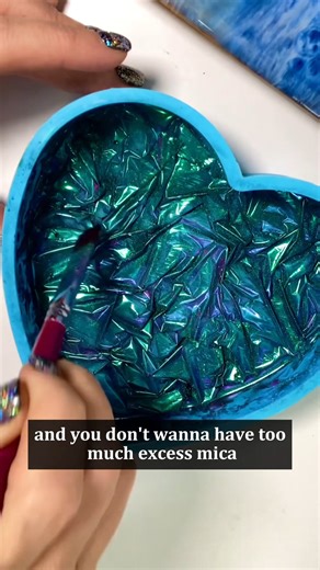 40K views · 412 reactions | Hit "watch video" ⬇️for a full tutorial! You Won't Believe How Easy This Crinkle Effect Is!  #CraftingSecrets #DIYMagic | LittleLee and Rose | Facebook