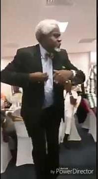 OLD MAN DANCE TO WUTAH BRONYA SONG