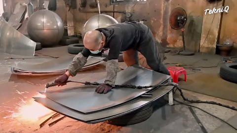 China's innovative method for mass production of large steel spheres