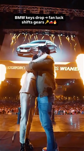 BMW keys drop → fan luck shifts gears 🔑🚗🔥 #youtubeshorts #giveaway #bmw