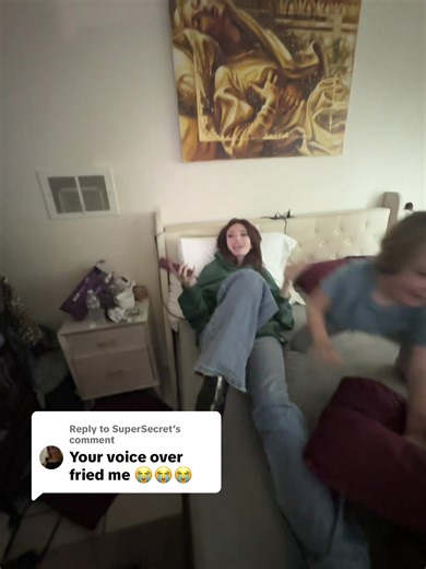 Replying to @SuperSecret here’s the unedited version of @xxisabellex NOT cursing #scareprank #scared #prank #scare #jumpscare