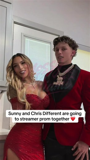 Sunny looks way better with Chris then she did with qt 😂😂 #fyp #sunnychristina #chrisdifferent😎 #streamerprom #sunnychristina @Sunny Christina⚡️ @ChrisDifferent 🏡
