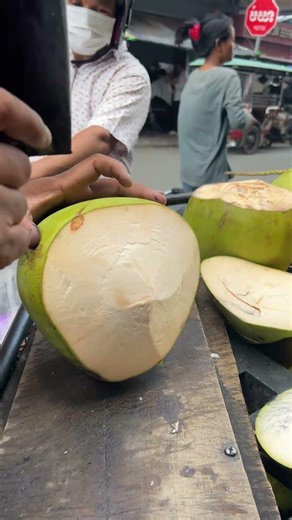 Fresh coconut cutting skill! #streetfood #shorts #viral #fruit #coconut #explore