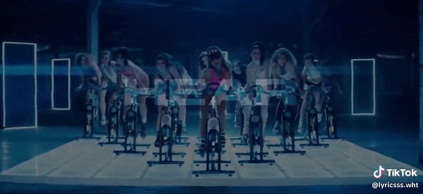 Side to Side Lyrics by Nicki Minaj and Ariana Grande