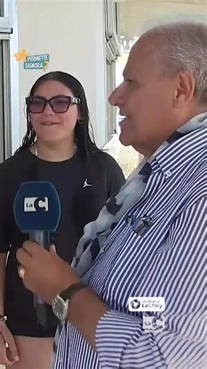 Tante risate in spiaggia con zio Pino - Permette Signora?