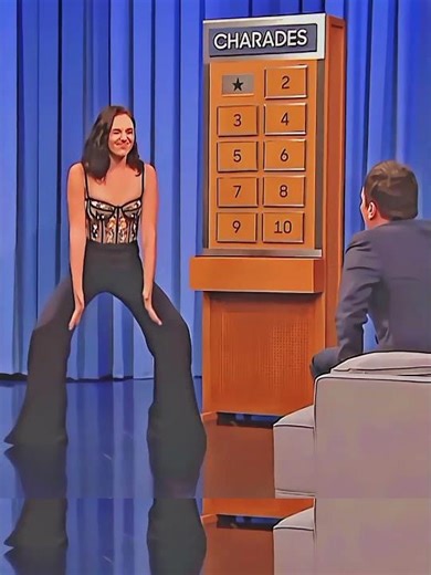 The Moment Jimmy Fallon Completely Malfunctions Next to Gal Gadot
