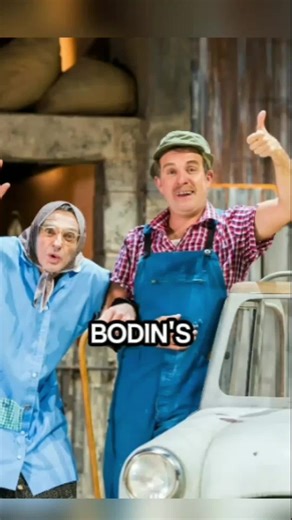 Voici 05 choses que tu ne sais pas sur les Bodins #lesbodins #bodins #humoristefrançais #humourfrancais #spectacle #rires😂