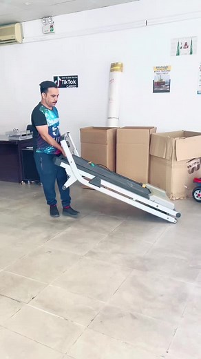 Handling Large Packages in a Warehouse Setting