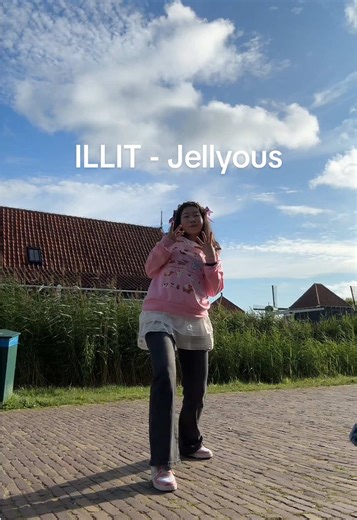 Energetic 'Jellyous' K-Pop Dance Challenge Revealed