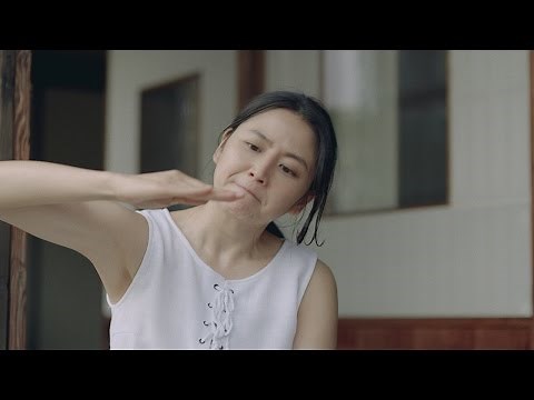 長澤まさみ、CMで関西弁と変顔を披露 「海街diary」スタッフが再集結 KINCHO「虫コナーズ」新CM
