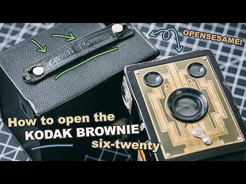 How to open a Kodak Brownie 620 Box Camera