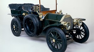 ‘World’s first supercar’ Merc to be most expensive antique car ever auctioned