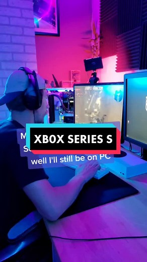 Xbox Series S vs PC Gaming: Exploring the Best of Both Worlds