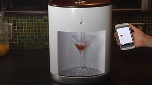 Robotic bartender: Upgrade your mixology skills with Sonabar
