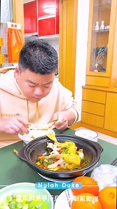 Warning: You may laugh harder than we chew! 🍤🤣 #BOOMchallenge #Boomnow #toptrending #food | Nylah Duke