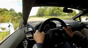 Video: Lamborghini Huracan Hits 204 MPH