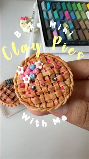 Clay Pies 🥧🍓 in the Making #diy #shorts