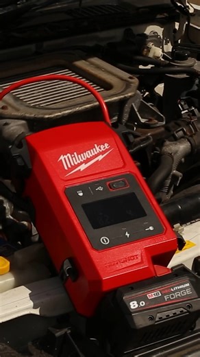 40K views · 217 reactions | NEW M18 HOTSHOT Jump Starter 2000A - M18JS2000 Preorder now at your local Sydney Tools store or from our website #welovetools #teamsydneytools #milwaukee | Sydney Tools | Facebook