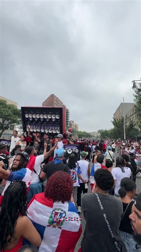 #paradadominicanadelbronx2025 #viral
